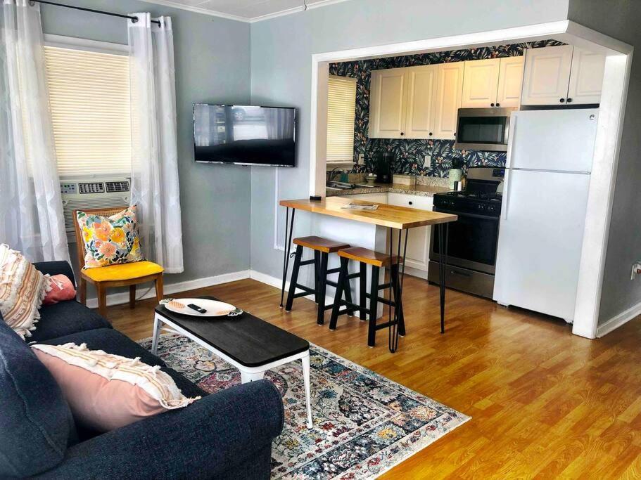Steps To Beach & Downtown! Cozy Beach Bungalow #1 Lake Worth Beach Kültér fotó